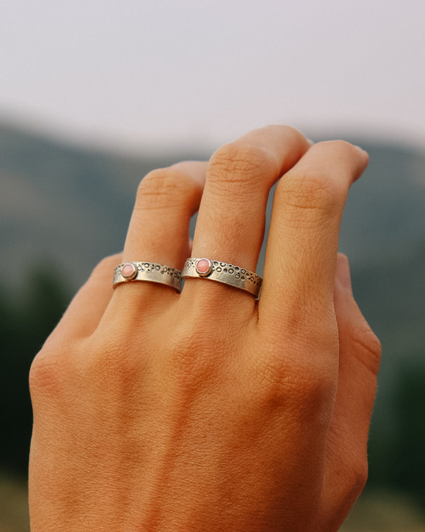 BROOK Trout Pattern Ring || Pink Spiny Oyster