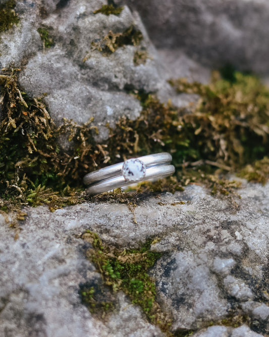 White Buffalo Turquoise Ring || Multiple Sizes avaliable