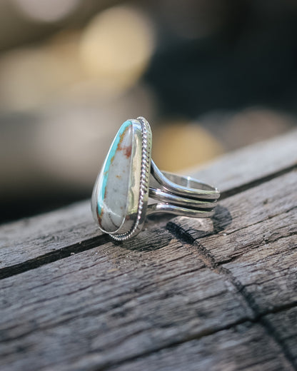 Royston Ribbon Turquoise Ring || 9.25