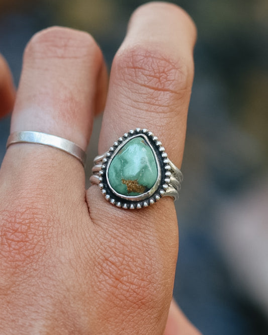 Emerald Valley Turquoise Ring || 7