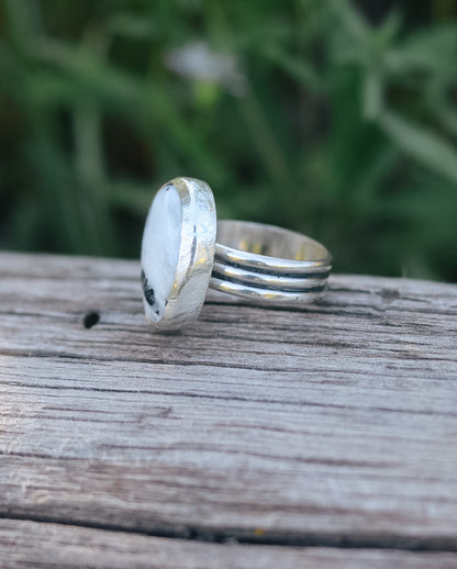 White Buffalo Turquoise Ring || 9